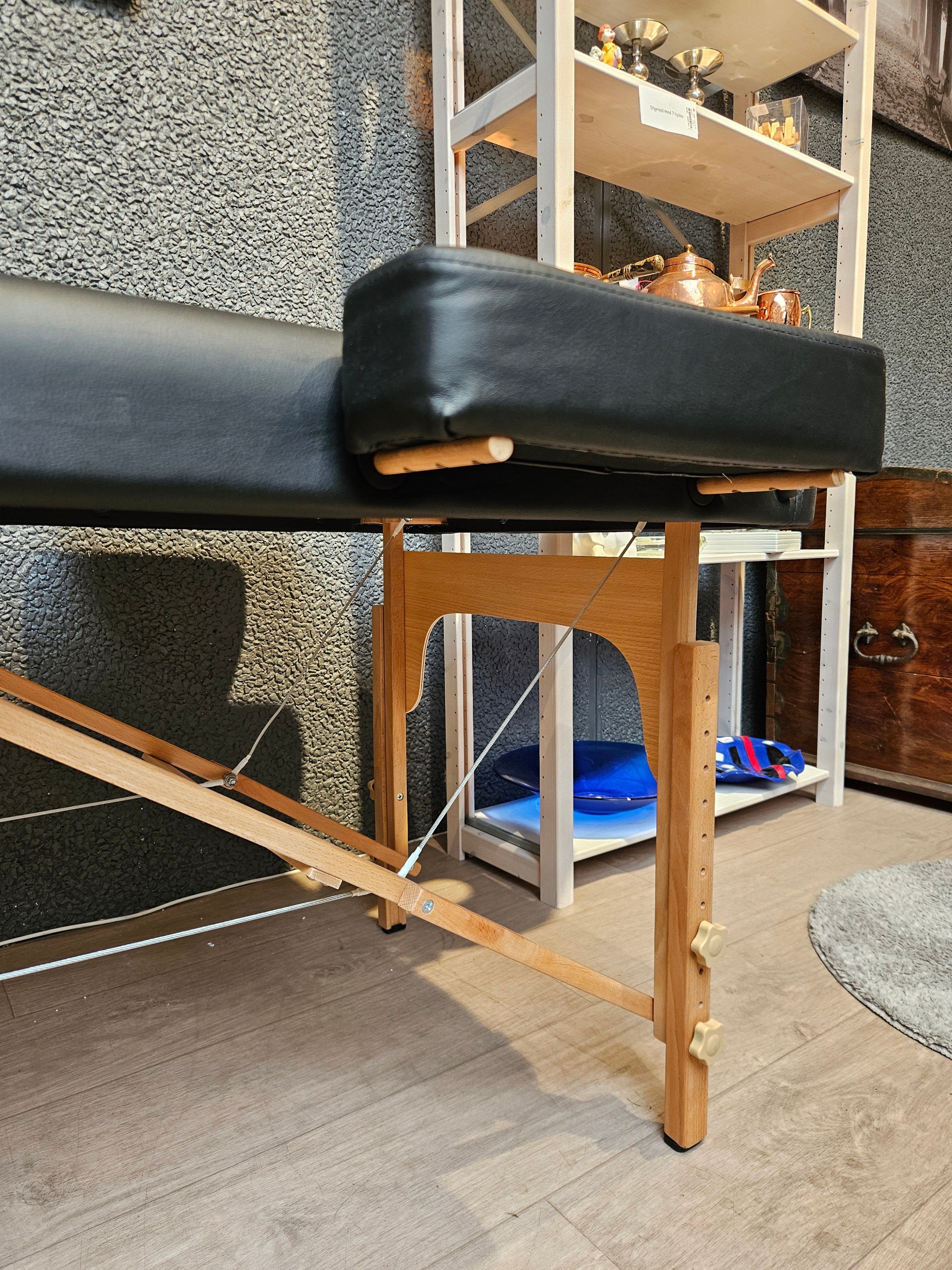 Massagebriks sort